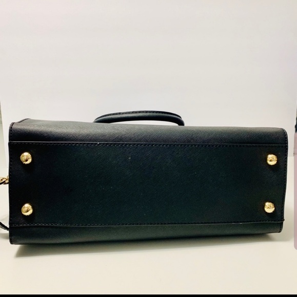 Nwot large Michael Kors Hamilton - Picture 3 of 3